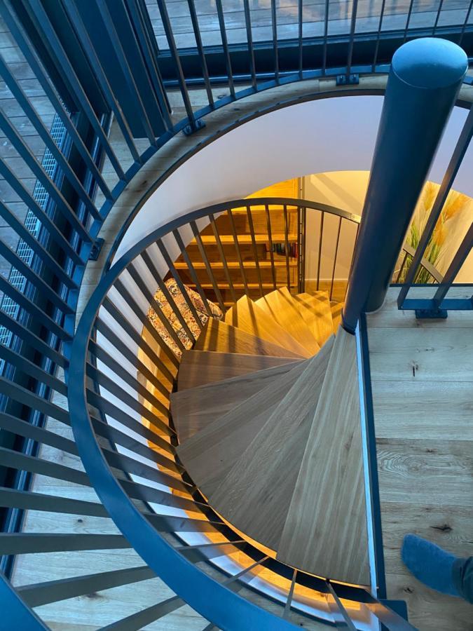 Erba Insel 140qm Penthouse